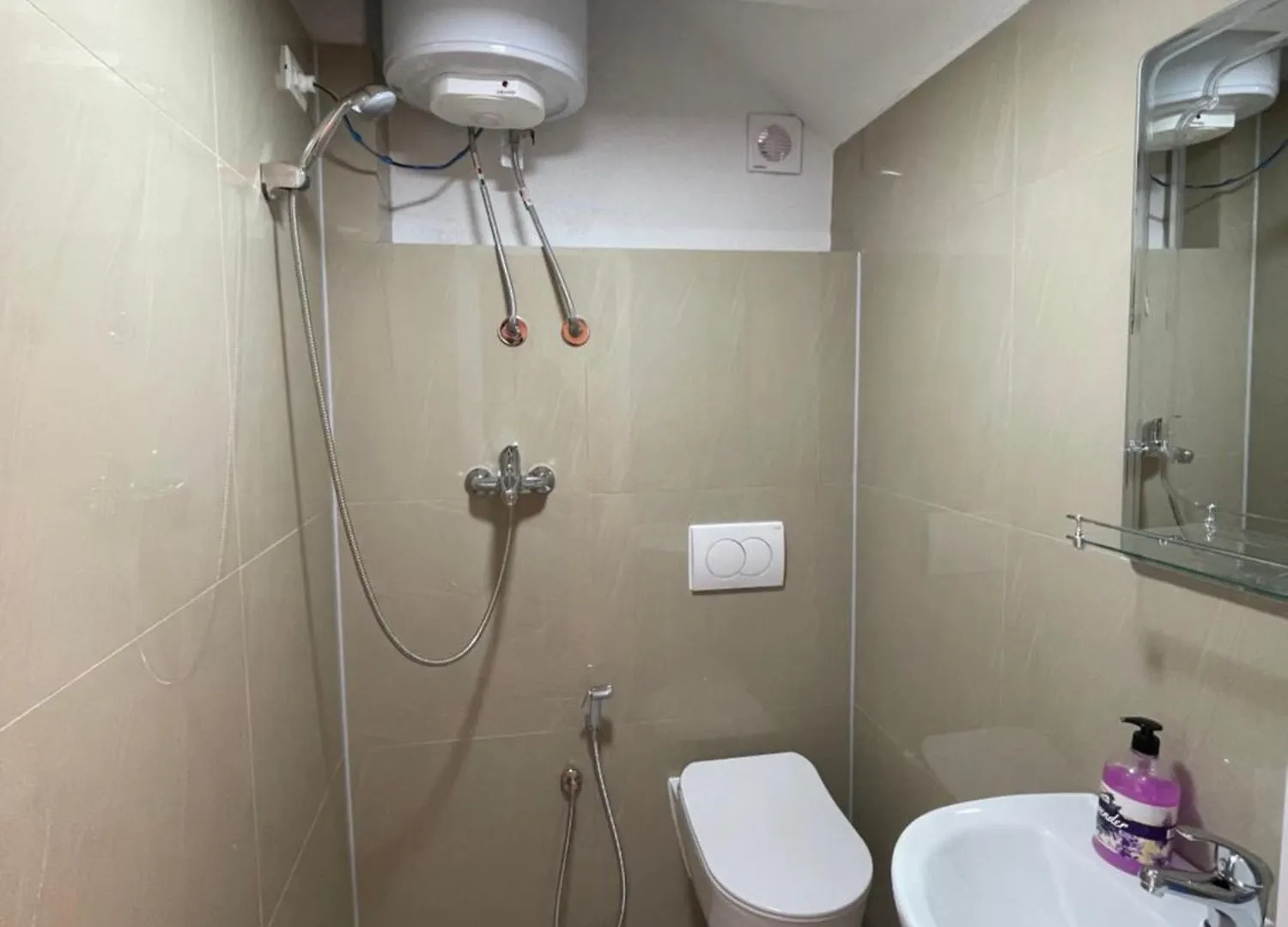 Guest house Bujtina Izet Selimaj Hotel Valbone