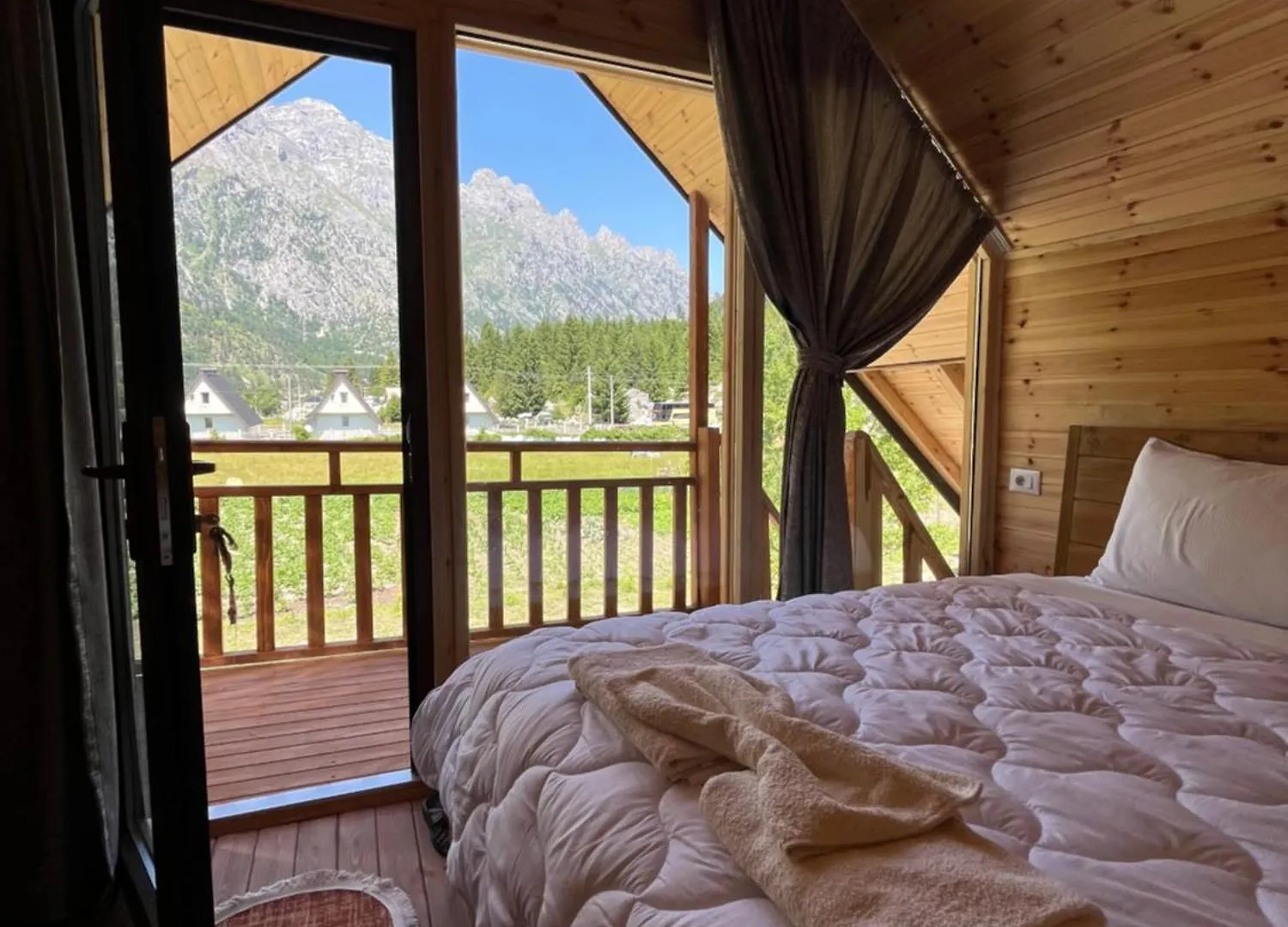 Guest house Bujtina Izet Selimaj Hotel Valbone