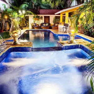 https://mi-casa-su-casa-hacienda-boutique-bb.quintano-roohotels.com