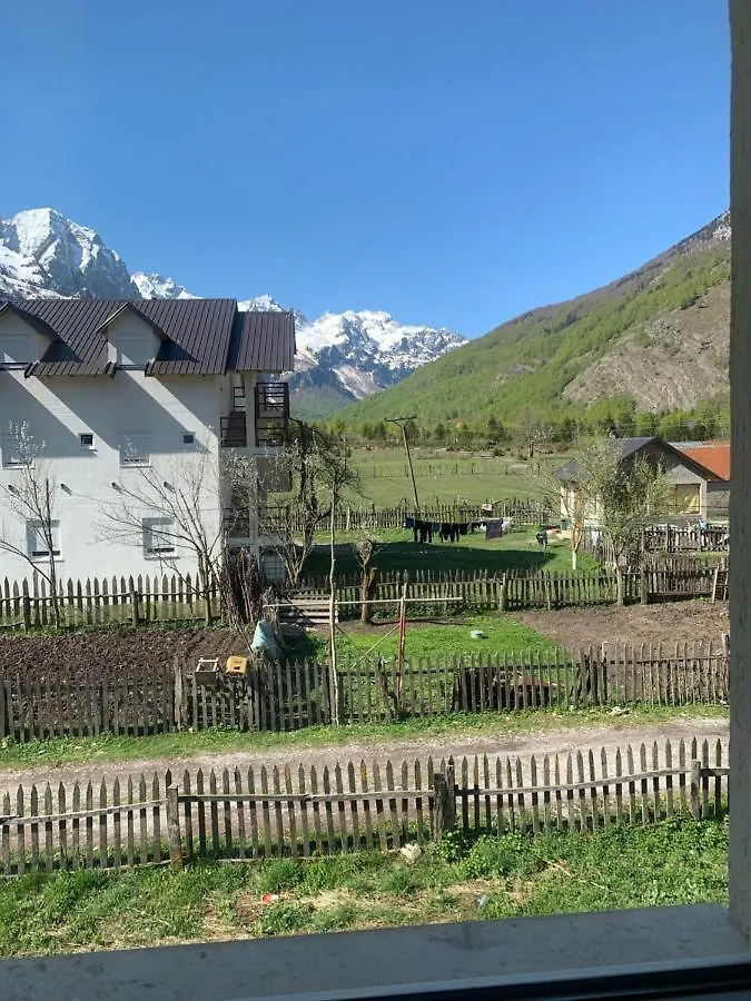 Guest house Bujtina Izet Selimaj Hotel Valbone