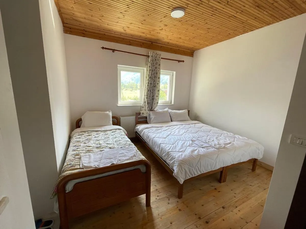 Guest house Bujtina Izet Selimaj Hotel Valbone