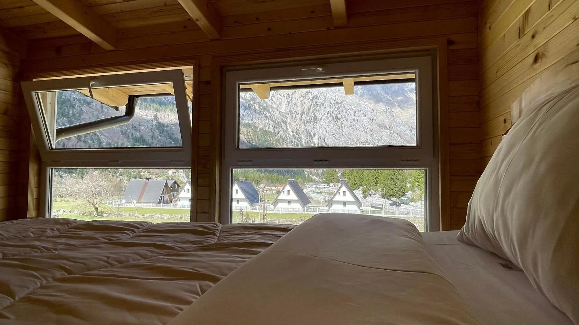 Bujtina Izet Selimaj Hotel Valbone